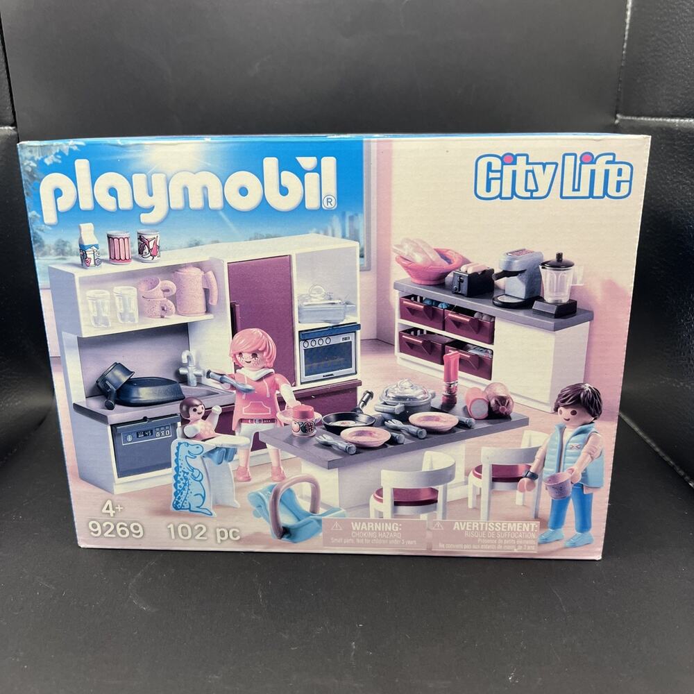 PLAYMOBIL 9269 City Life Kitchen w/Family, Food & Furniture + DINOSAUR HI-CHAIR